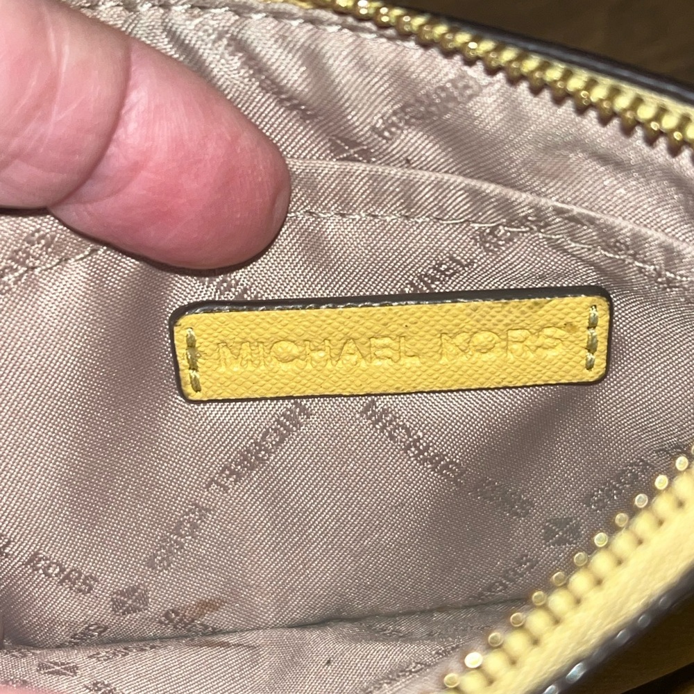 Michael Kors Jet Set Travel Coin Pouch with ID & Key Holder Wallet - Picture 7 of 9